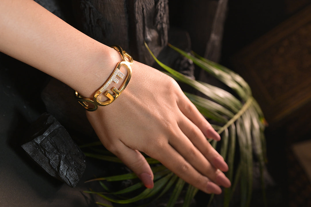 RoyalGlow Sparkle Bracelet