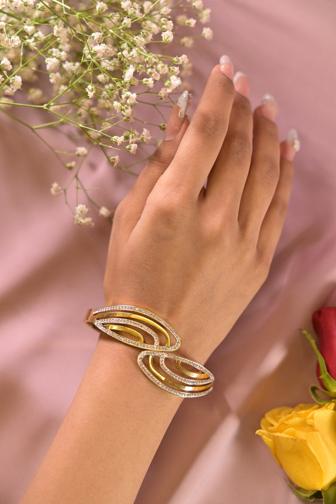 Venetian Gold American Diamond Twisted Bracelet