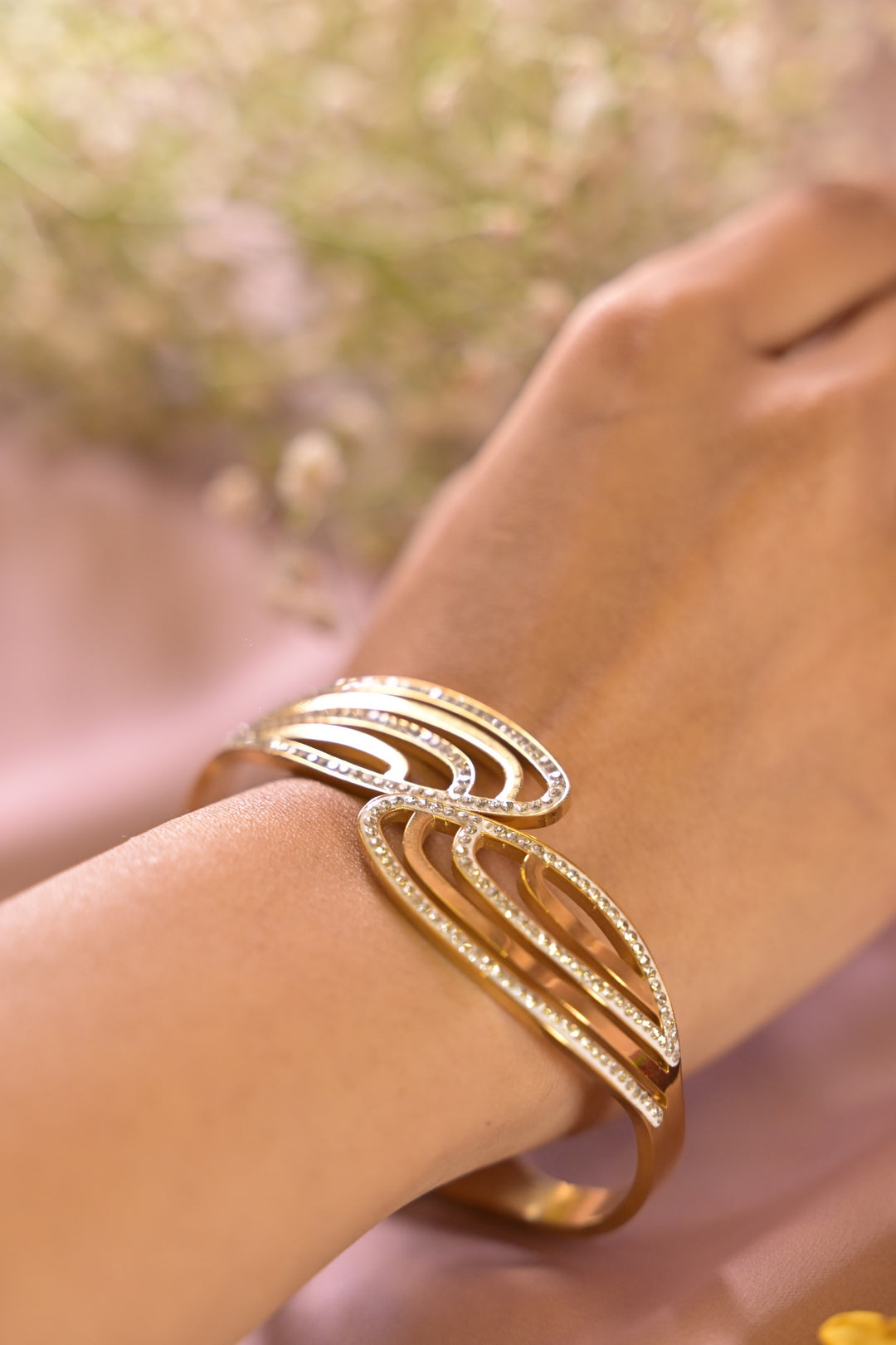 Venetian Gold American Diamond Twisted Bracelet