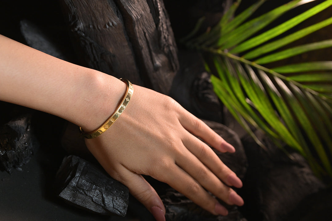 Vrajeshwari Satin Gold Bracelet