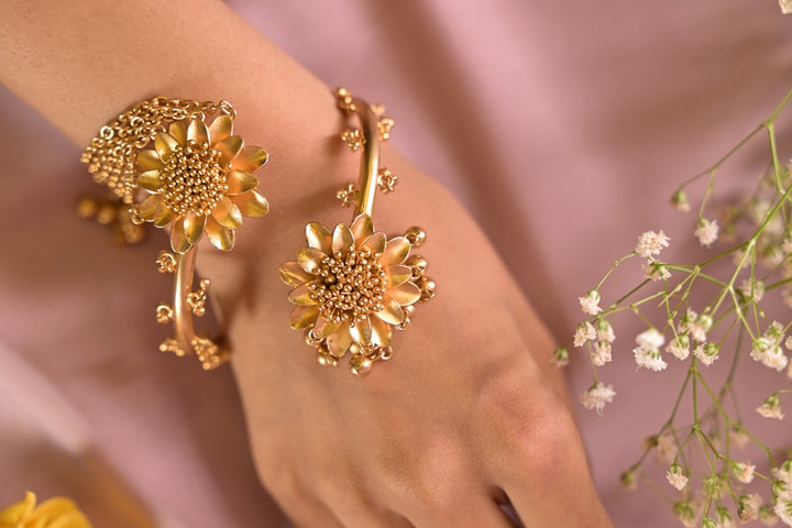 Golden Sunflower Adjustable Bracelet