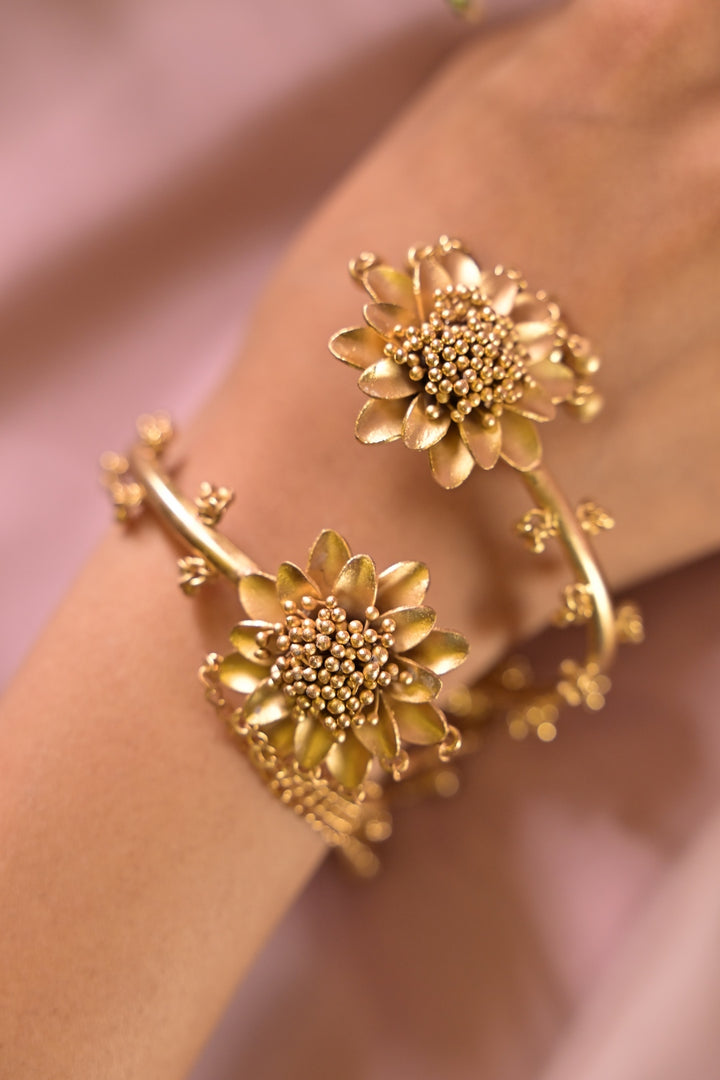 Golden Sunflower Adjustable Bracelet