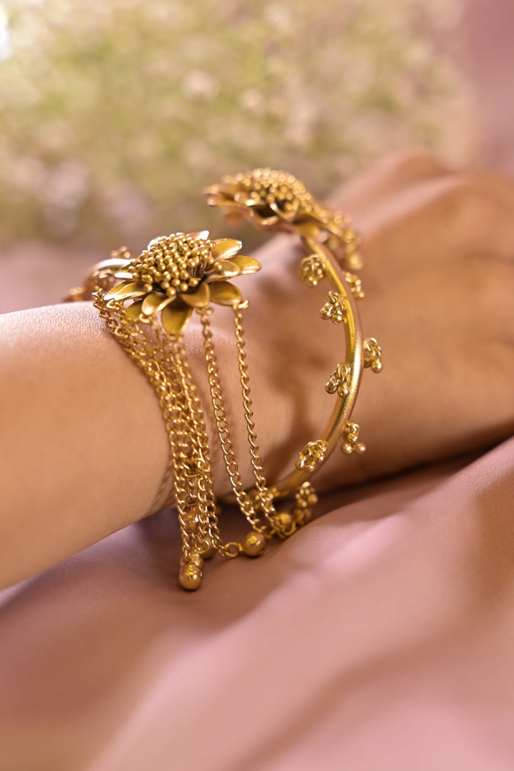 Golden Sunflower Adjustable Bracelet