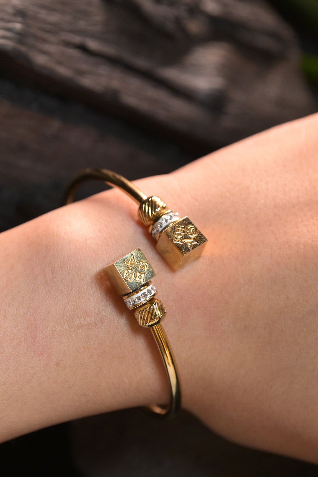 Eclipse Golden Twisty Coil Bracelet