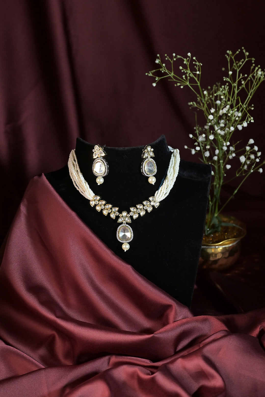 Niharika Polki Victorian Pearl Choker Necklace