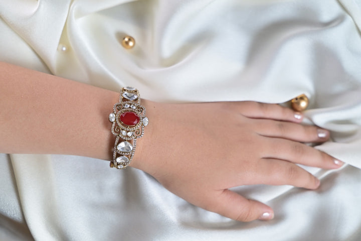 Durga Ethnic Gemstone Oxidized Polki Bracelet