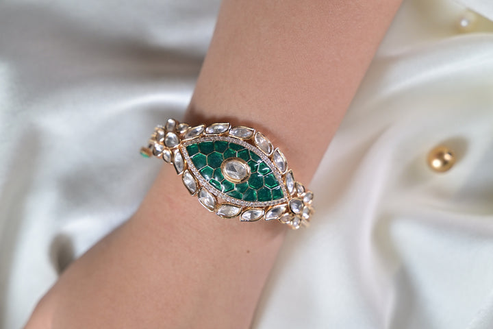 Simha Ethnic Bow Oxidized Polki Bracelet