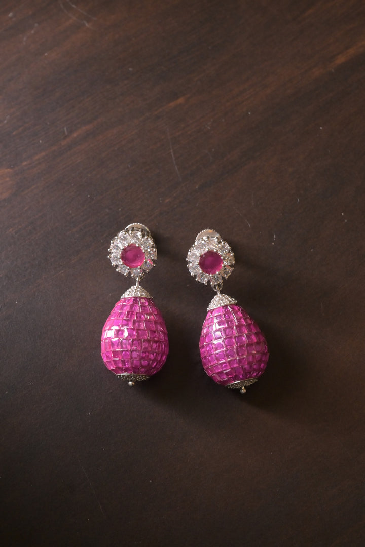 Sonchiriya Petite Dangler Drop Earrings