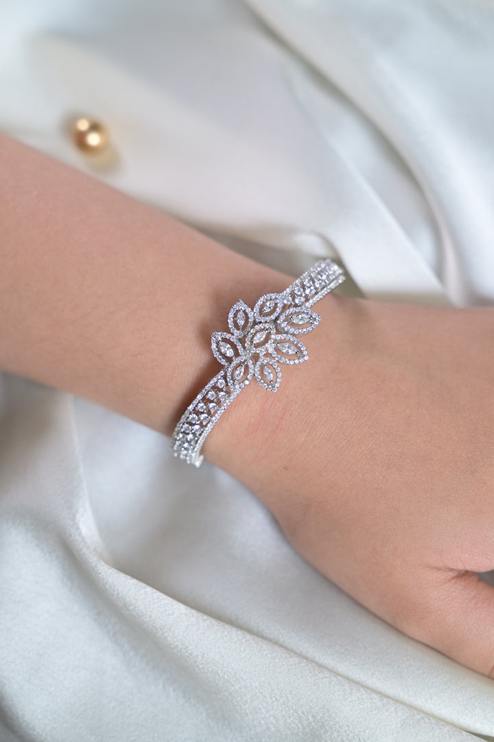 Bubbly Flower AD Birthday Bracelet