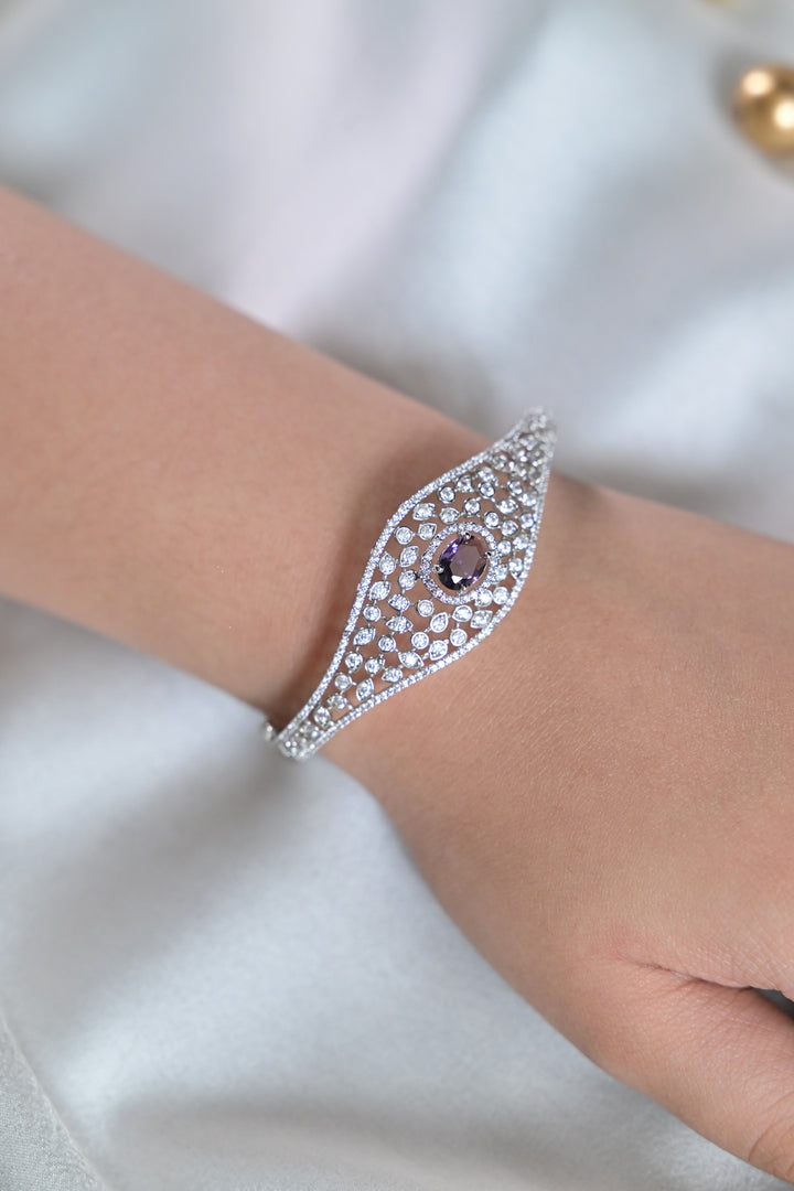 Heli Glamour Gemstone AD Cocktail Bracelet
