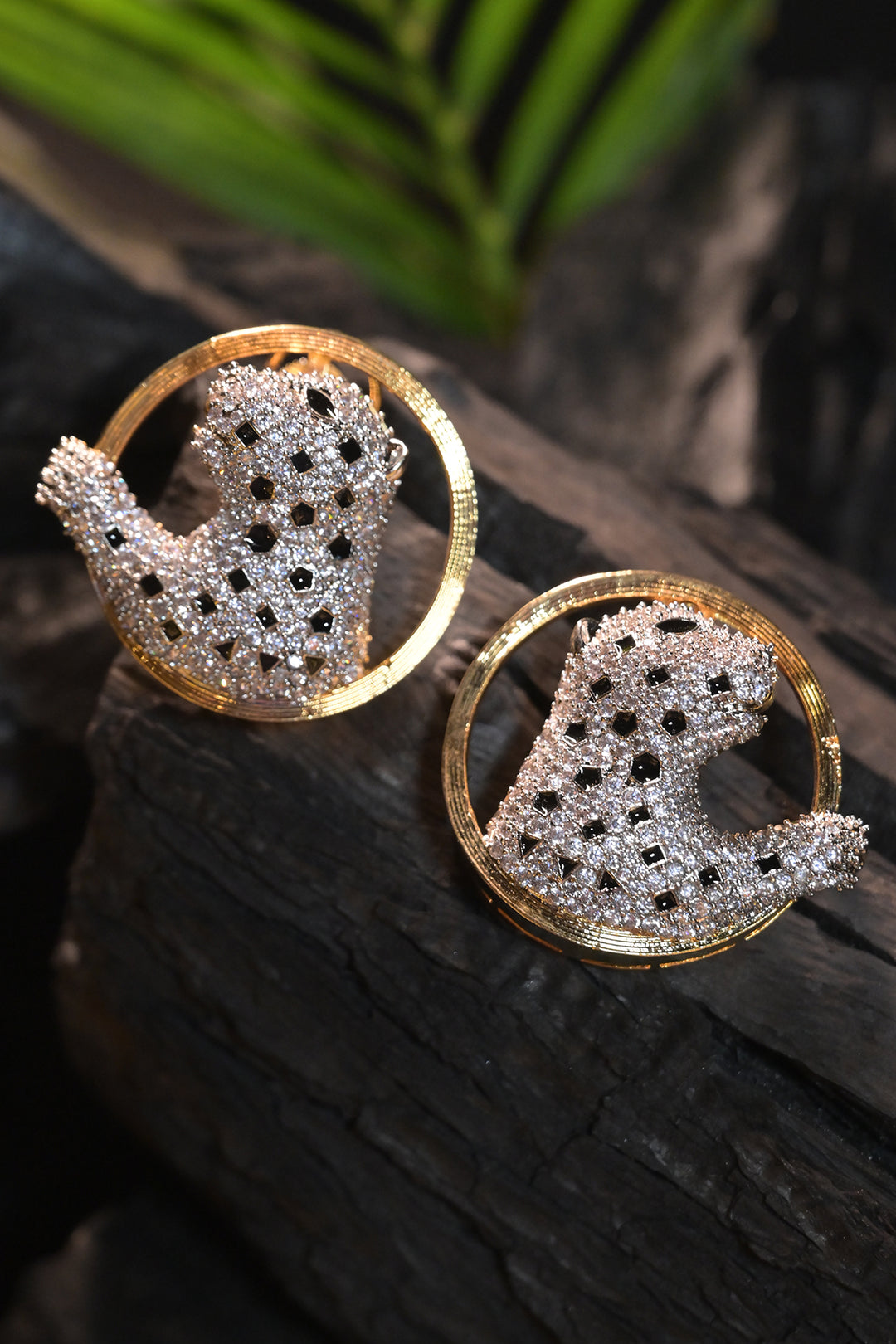 Leo Gold Circle Stud Earrings