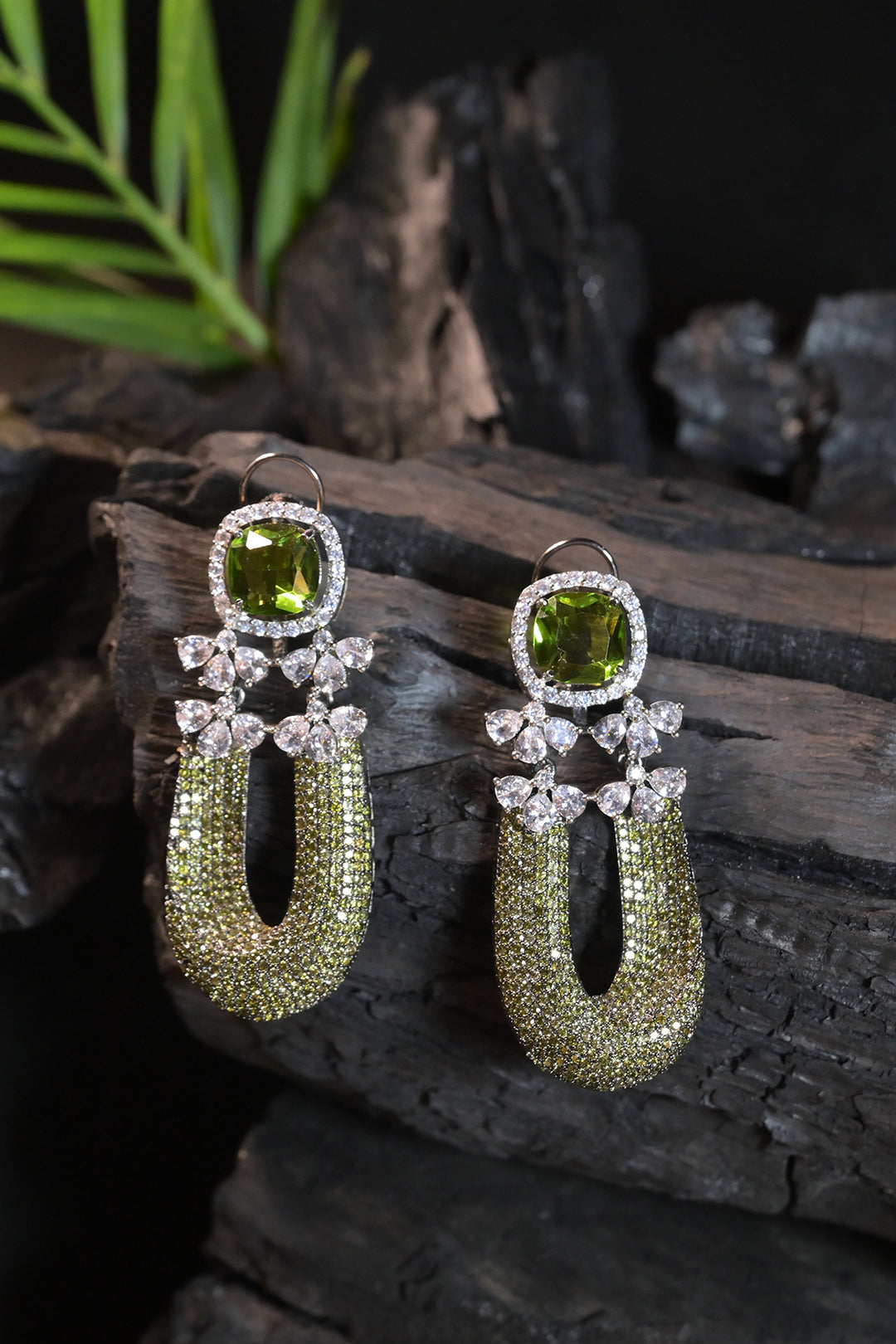 Kangri Oxidised Diamond Earrings
