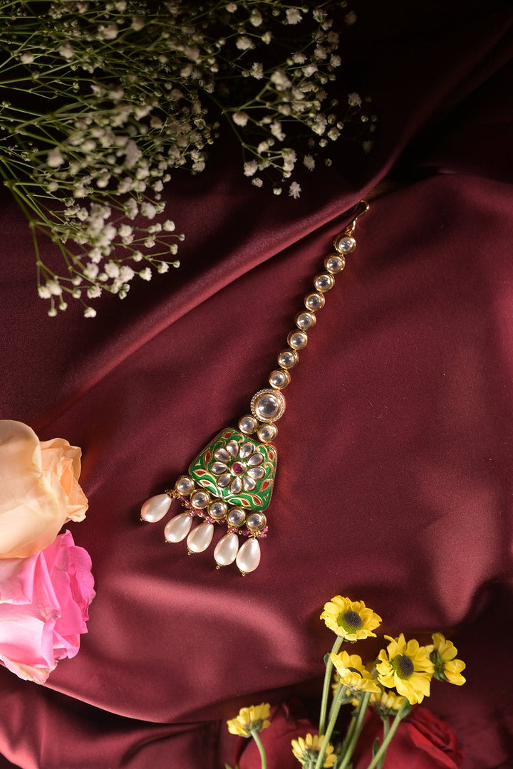 Tehrema Pearl Drop Emerald Meenakari Maangtikka