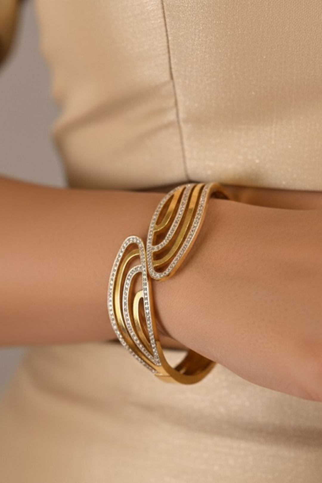 Venetian Gold American Diamond Twisted Bracelet