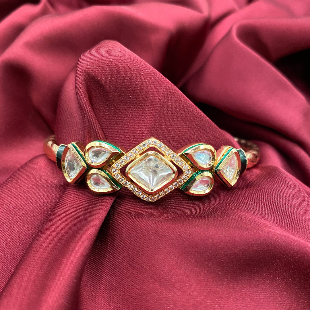 Prerna Ethnic Gemstone Sleek Polki Bracelet