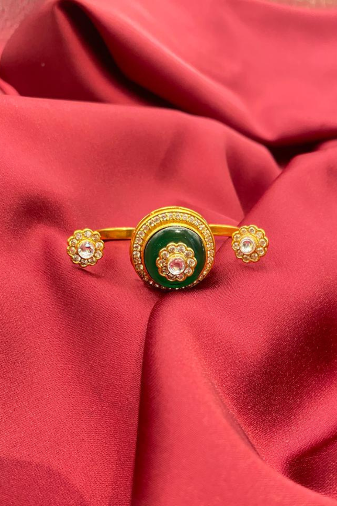 Deevanshi Mehndi Two-Finger Polki Ring