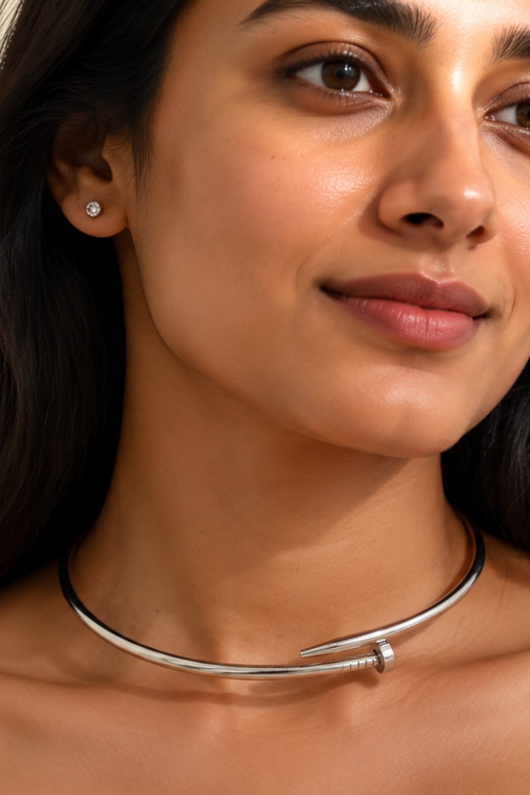 Miso Bollywood Sleek Chokar Necklace