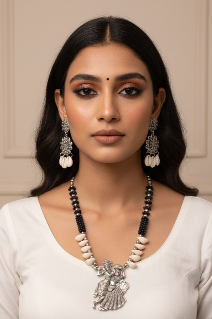 Yamuna Divine Necklace