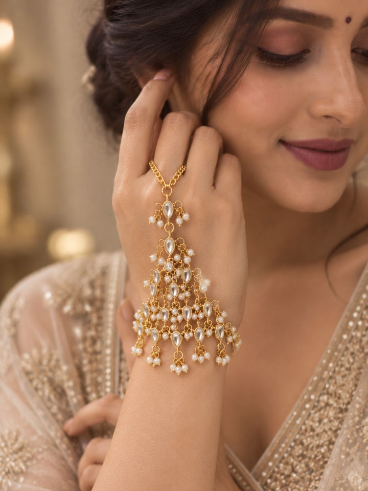 Pragiti Maximalist Golden Bridal Haathphool