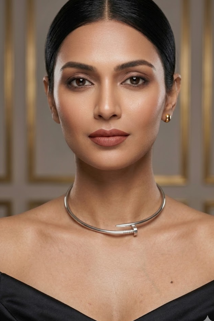 Miso Bollywood Sleek Chokar Necklace