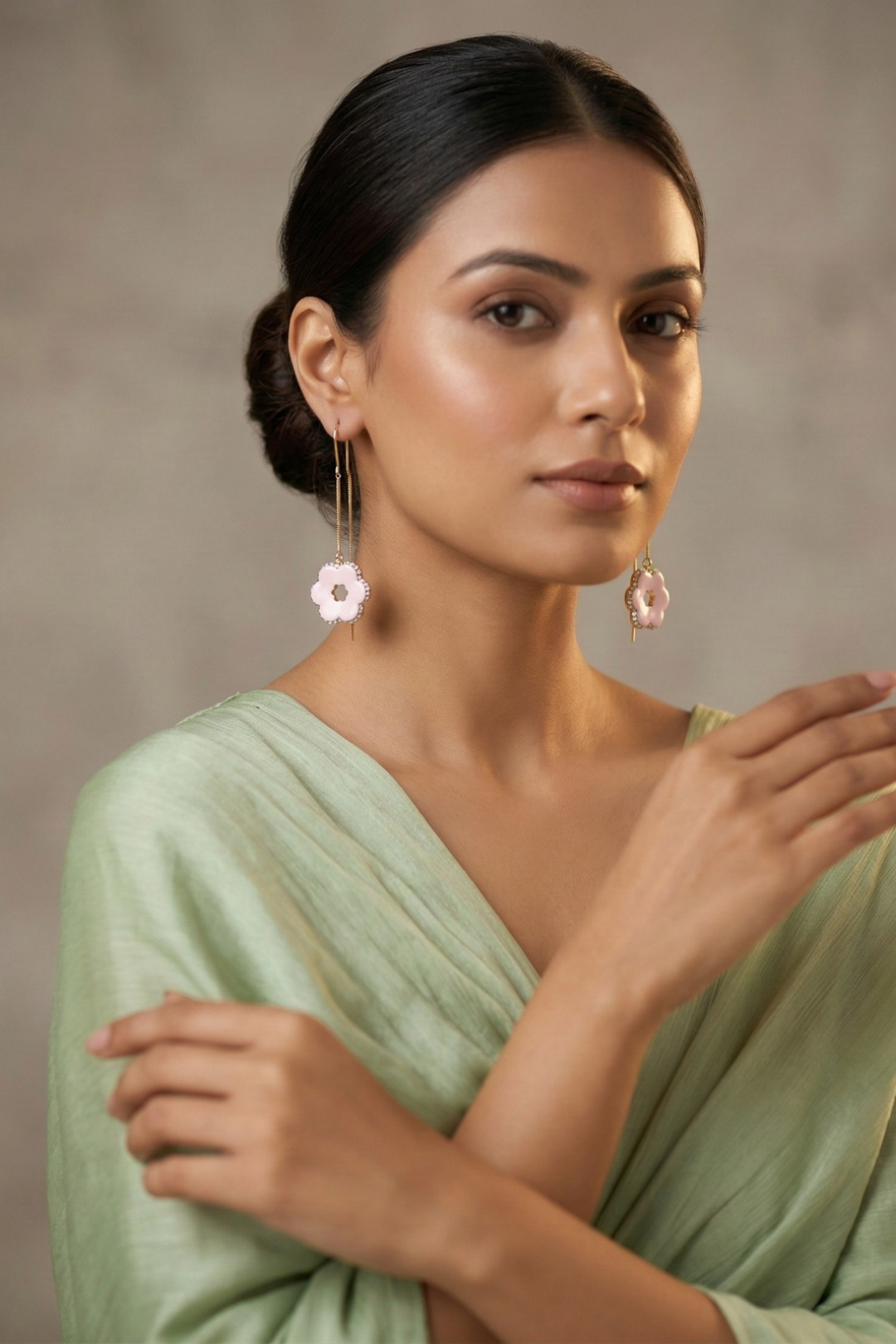 Anahita Sui-Dhaga Flower Drop Earrings