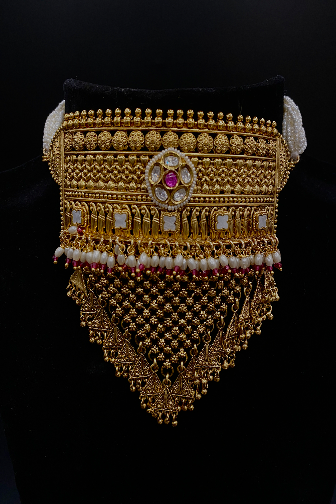 Tirupati Sunehri Temple Tessel Choker Necklace