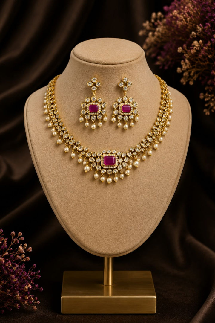 Zariya Royal Minimalist Pearl Necklace