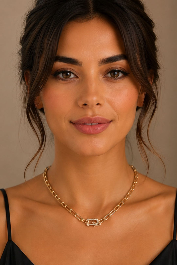 Vienna Golden Link Chain Pendant Necklace