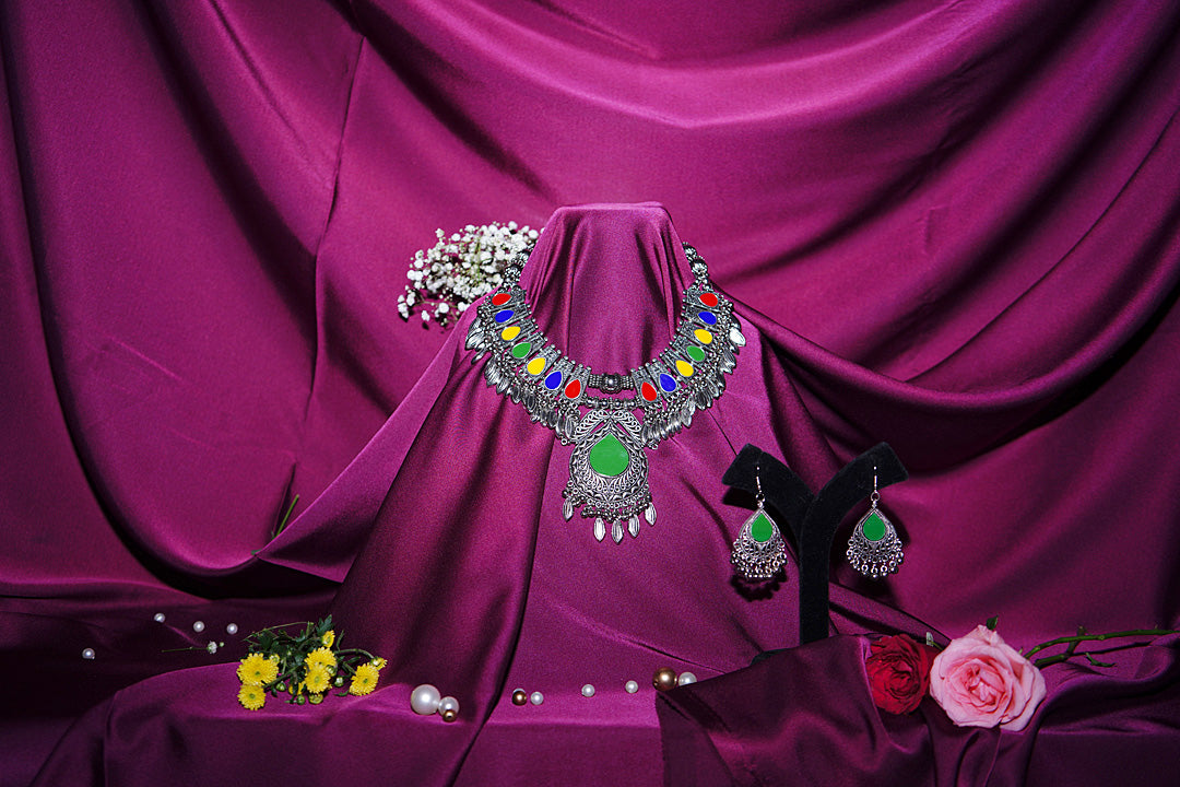 Divya Gujaratii Sillver Necklace