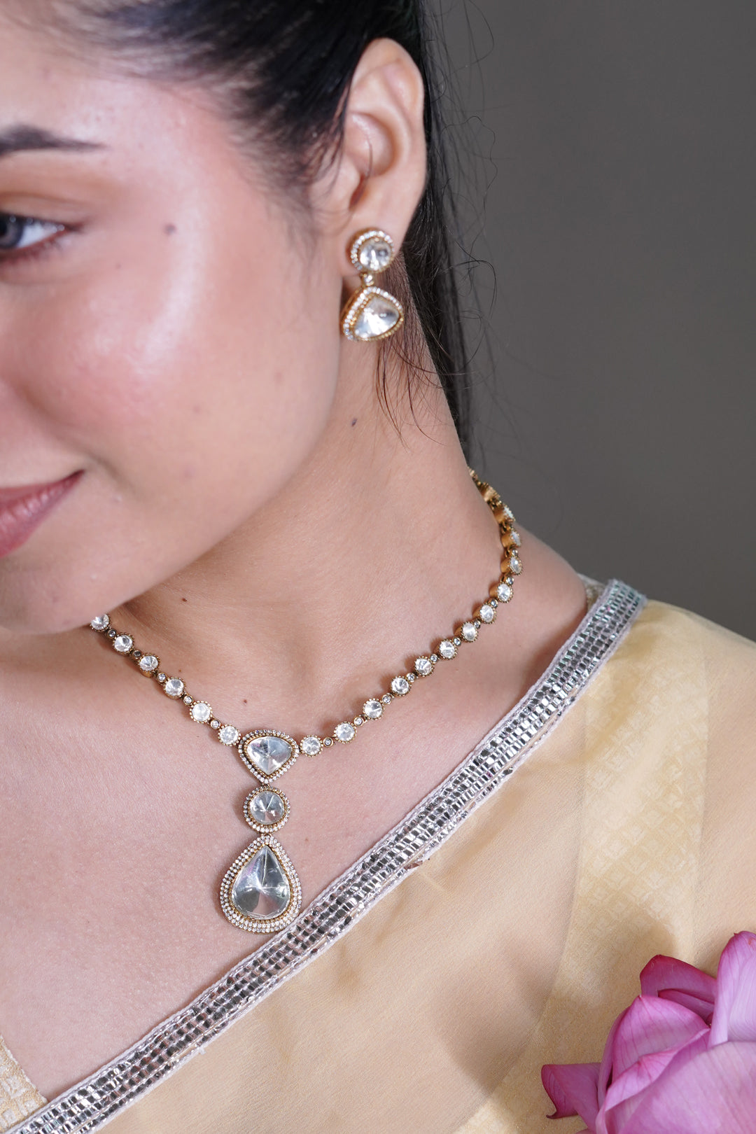 Nizami Golden Lightweight Polki String Necklace