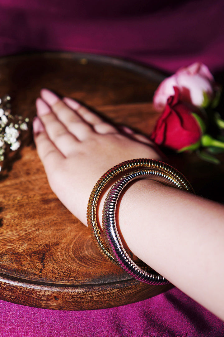 Zaira Fashion Twisted Casual Bracelet