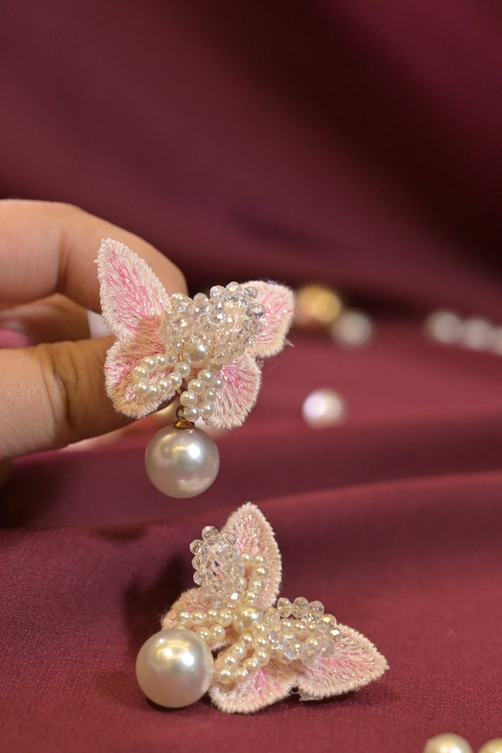 🎁 Butterfly Pearl Drop Earrings (100% off)