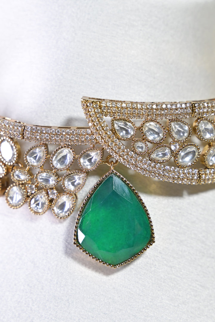 SitaraSutra Kundan Victorian Choker Necklace