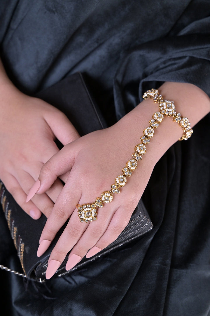 Zarqa Kundan Pearl Bridal Hathpools