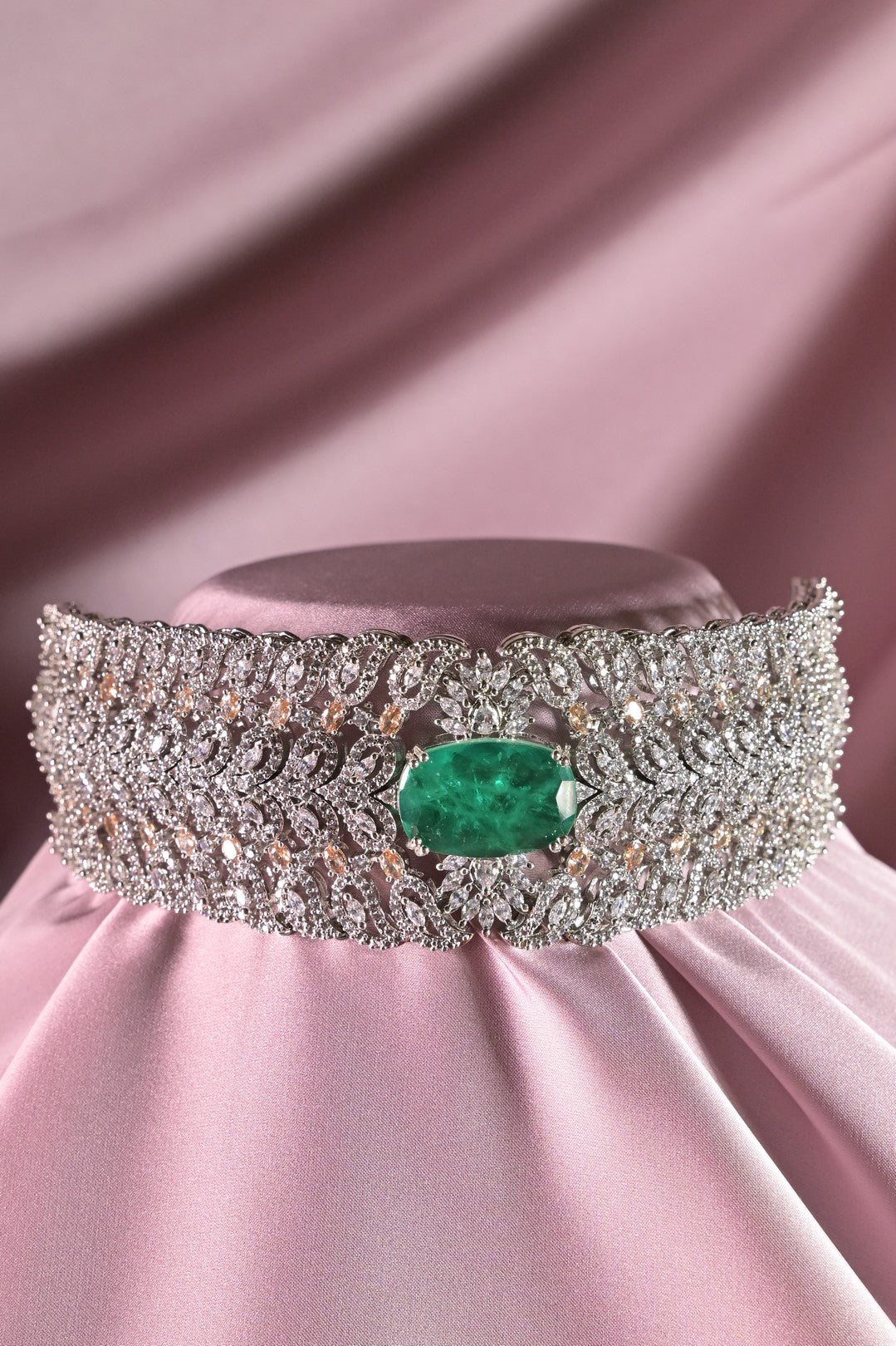Vrinda Choker Diamond Necklace