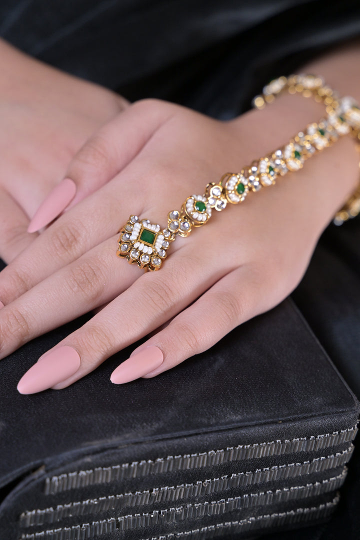 Zarqa Kundan Pearl Bridal Hathpools