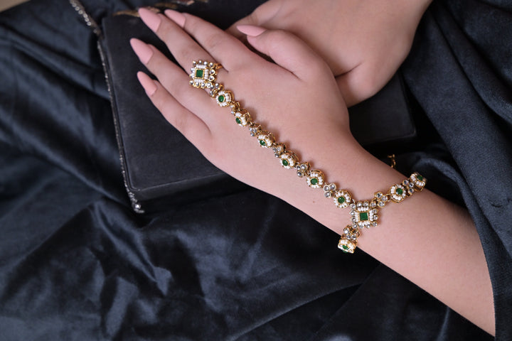 Zarqa Kundan Pearl Bridal Hathpools