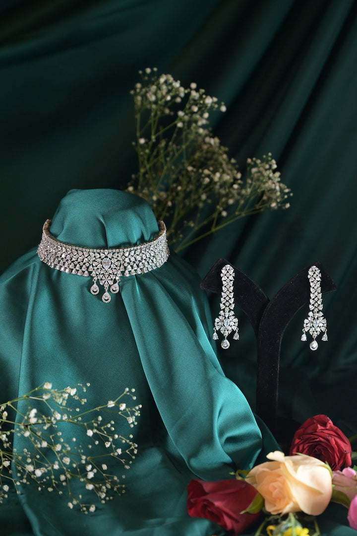 Arohi Diamond Chokar Necklace