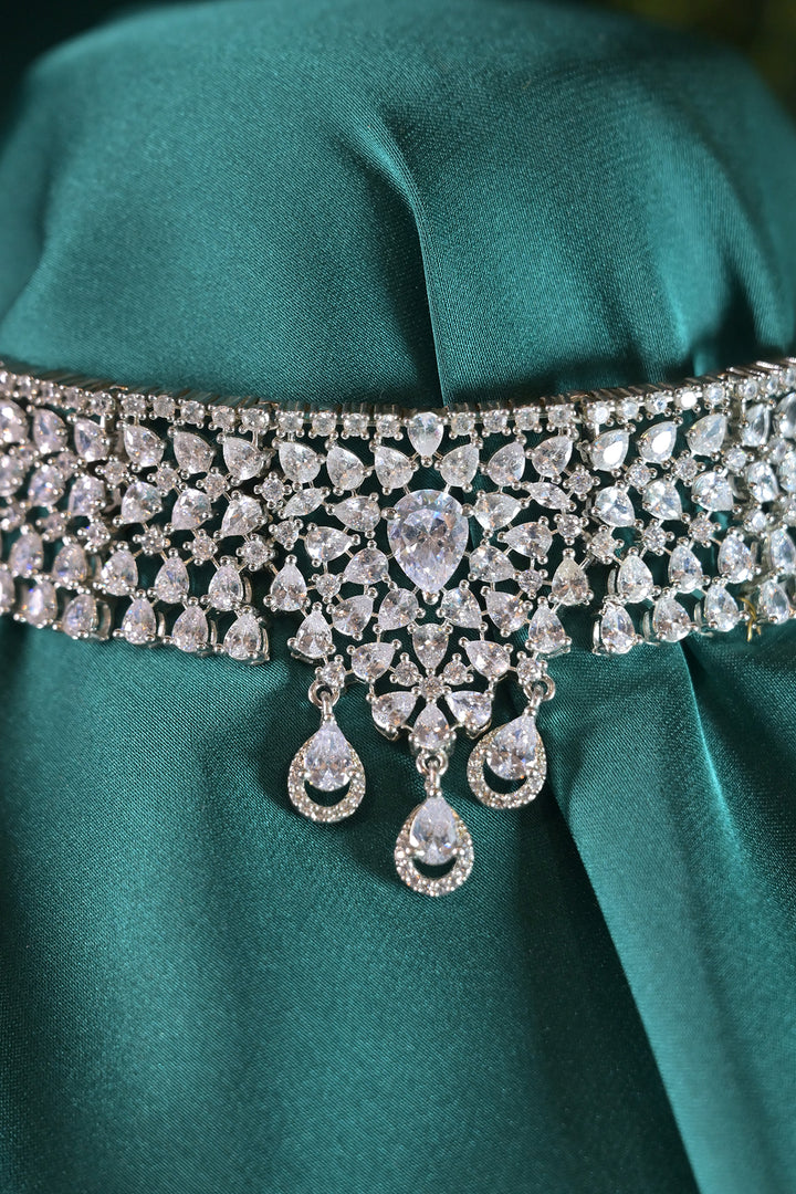 Arohi Diamond Chokar Necklace
