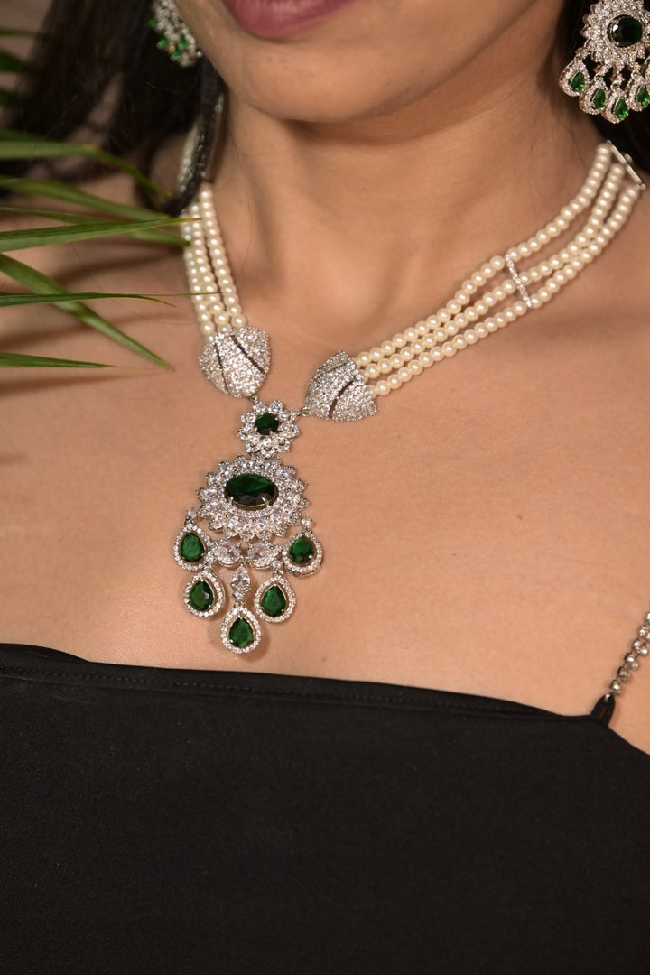 Radhika Emerald Majesty Pearl Necklace
