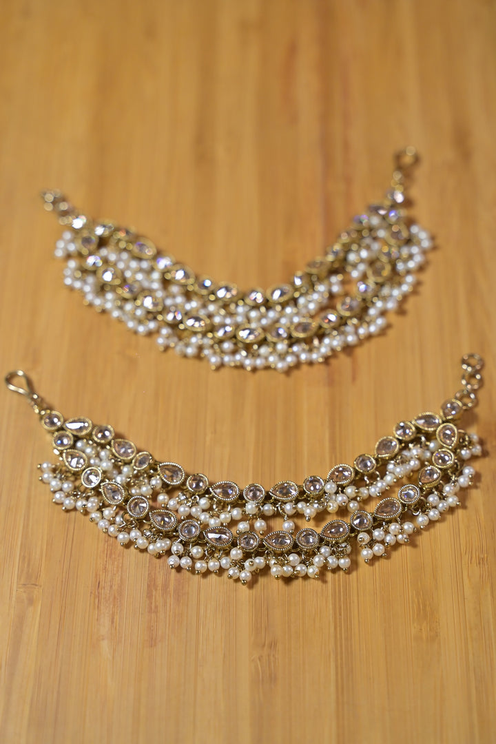 Purvi Pearl Multi-layered Drop Kaansahara