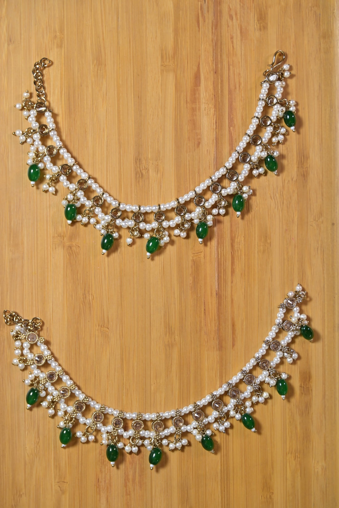 Arohi Emerld Multi-layered Drop Kaansahara