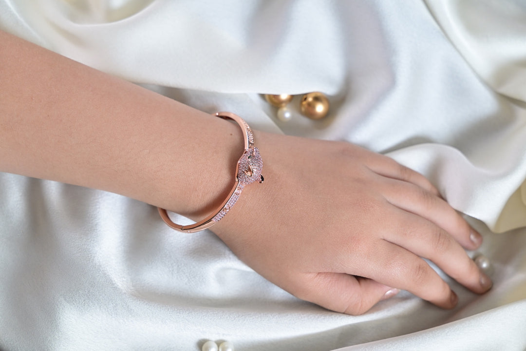 Helios Serpent Sleek AD Vacation Bracelet