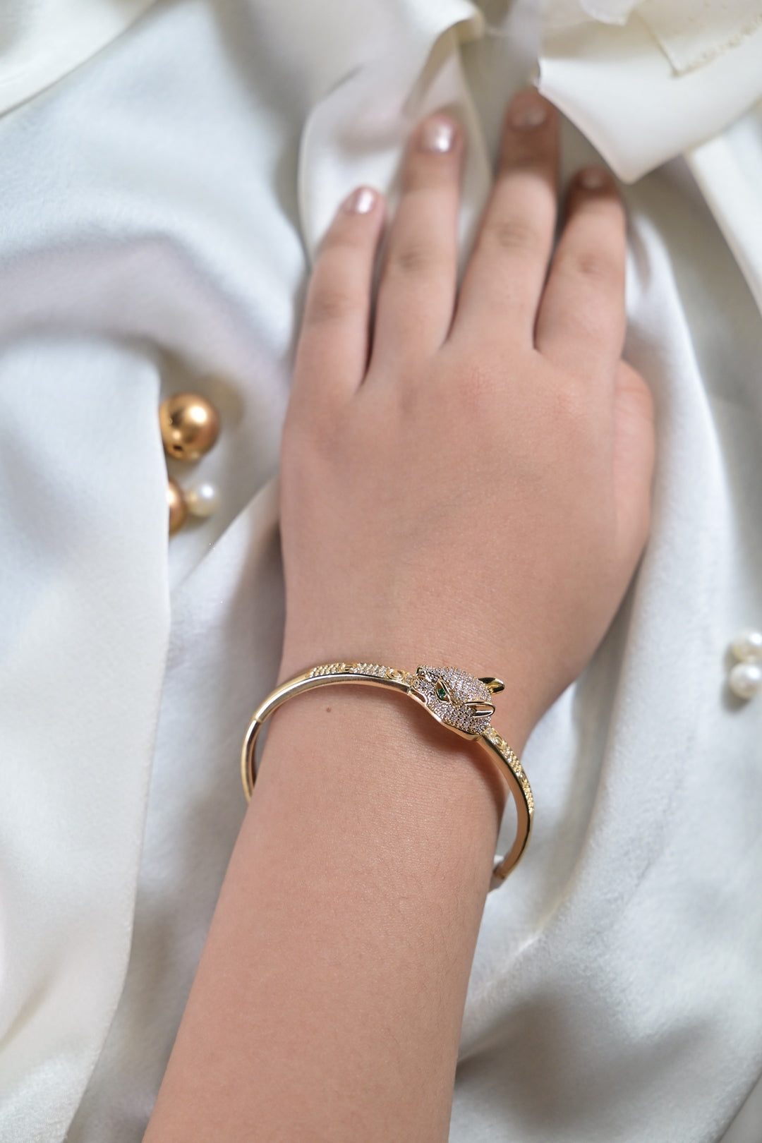 Helios Serpent Sleek AD Vacation Bracelet