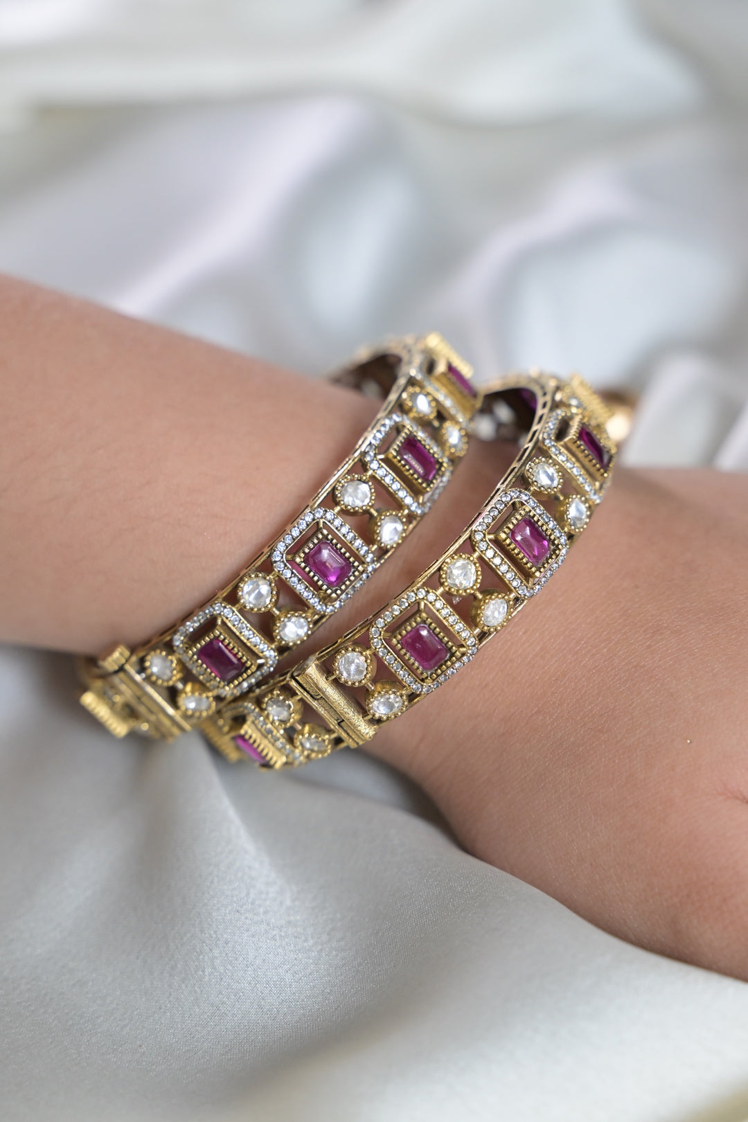 Parvati Multicolor-Stone Temple Oxidized Bangles