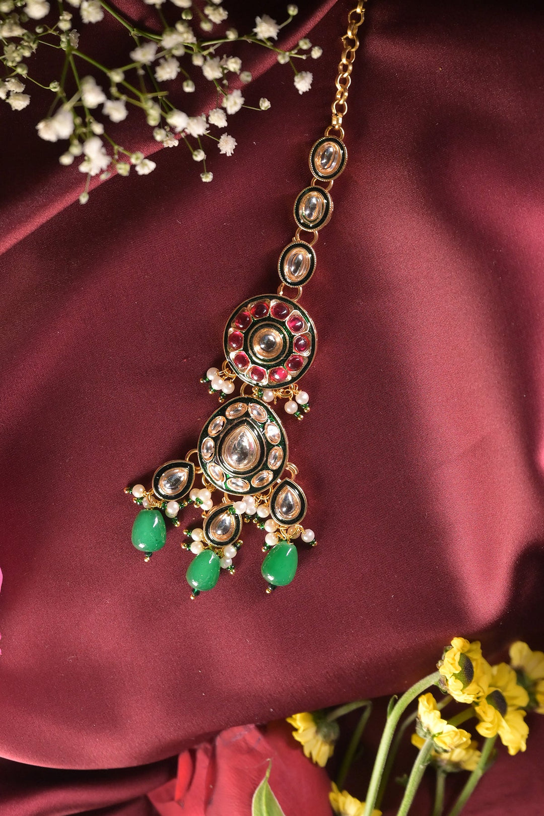 Divine Charming Mangtika