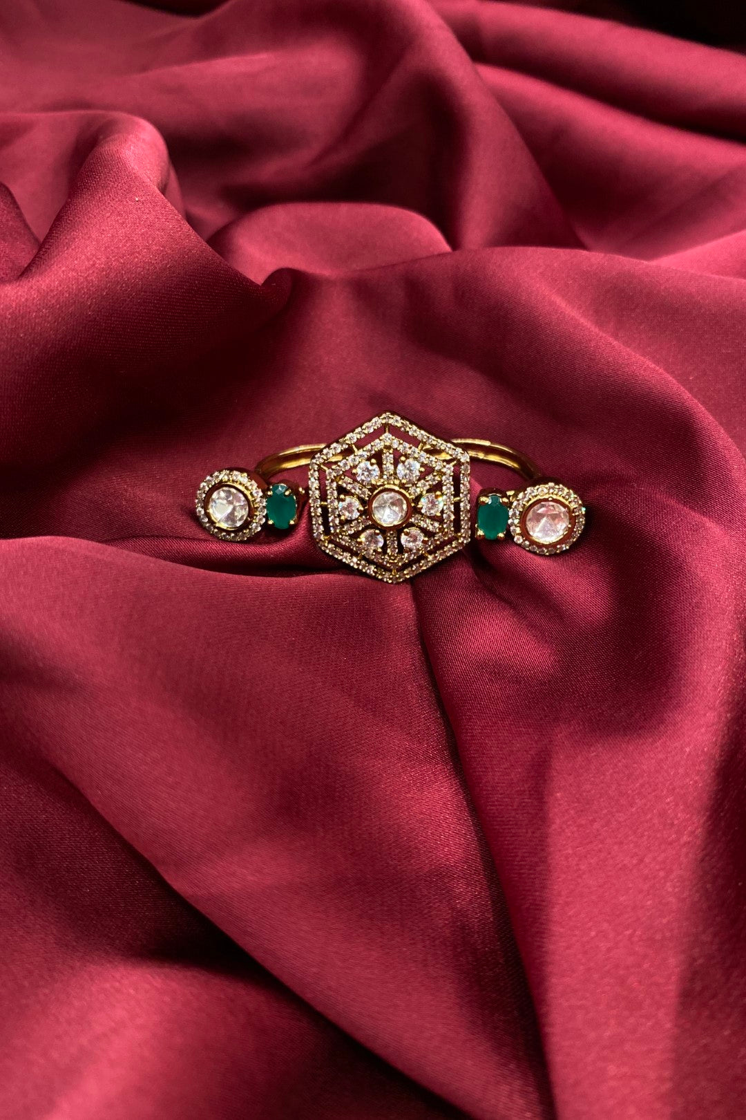 Trimurti Emerald Mehndi Polki Double Band Ring