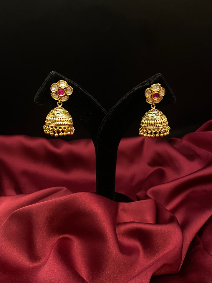 Tirupati Sunehri Temple Tessel Choker Necklace