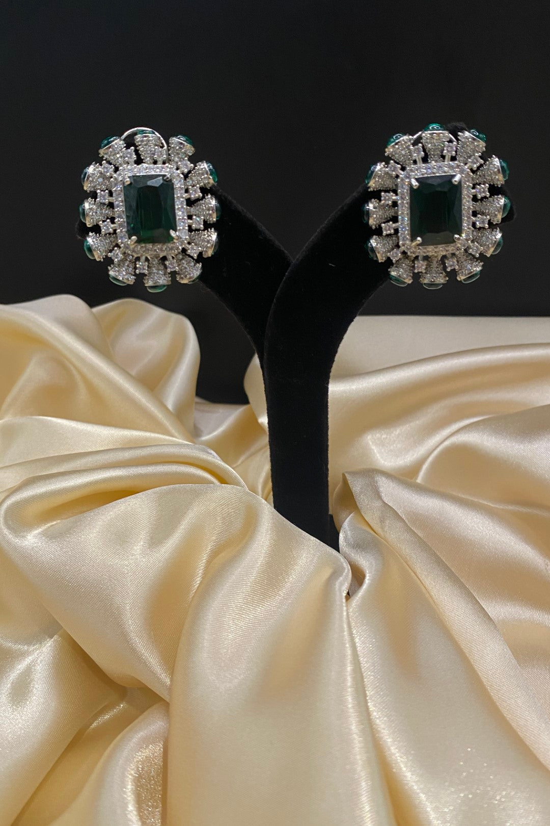 Rajwadi Statement Gemstone Cocktail Diamond Necklace