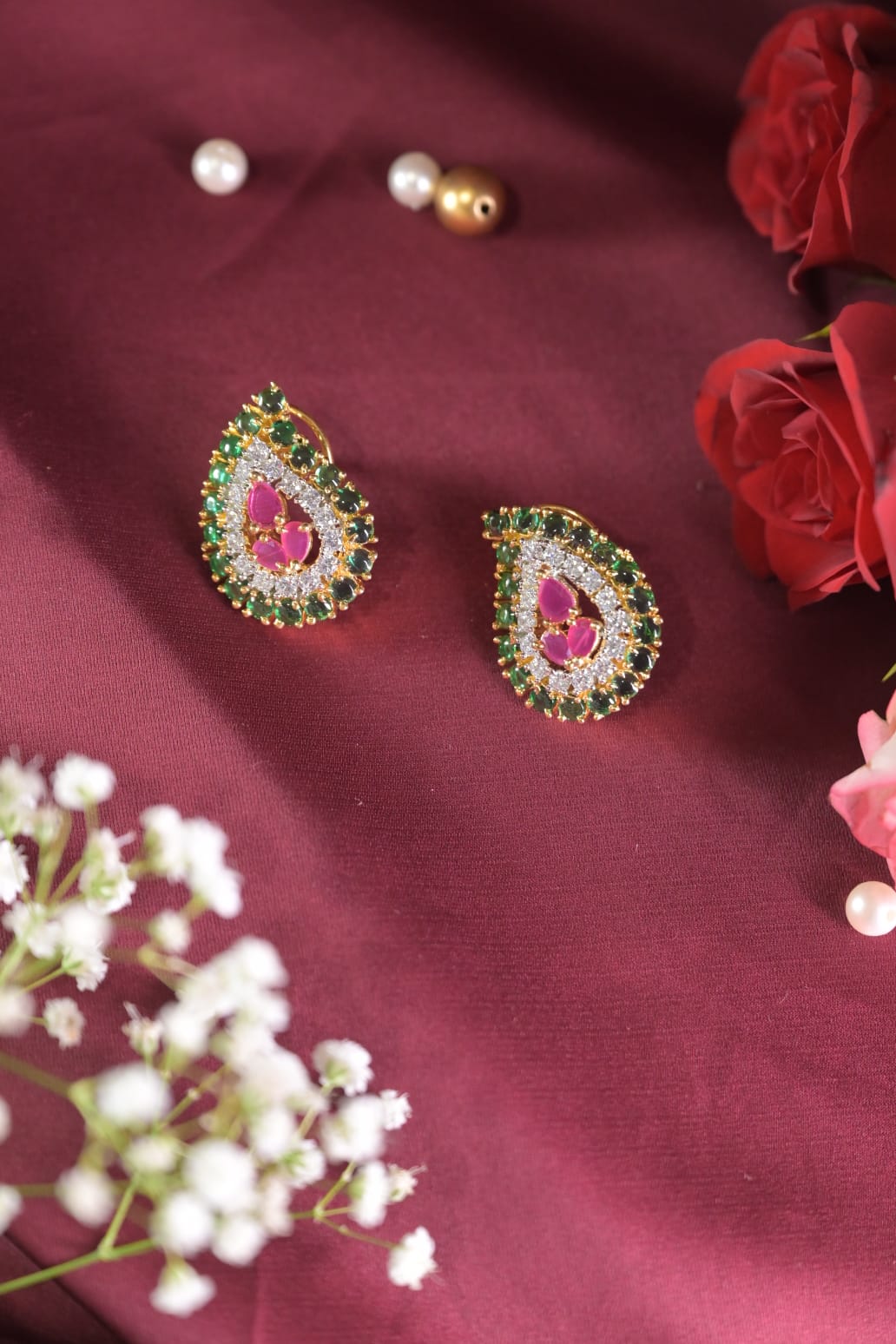 Shankh Emerald Diamond Stud Earrings